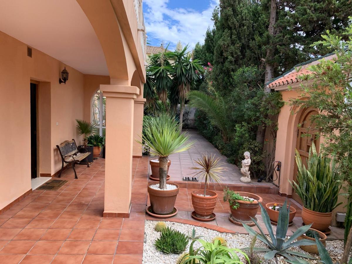 Beach Villa Costanera In Marbella Exterior foto